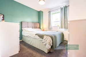 Photo 31- click for photo gallery